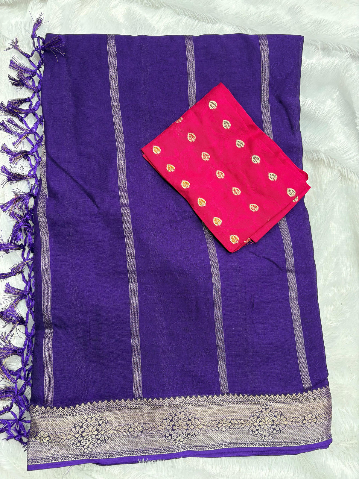 Chinoon Viscose Saree