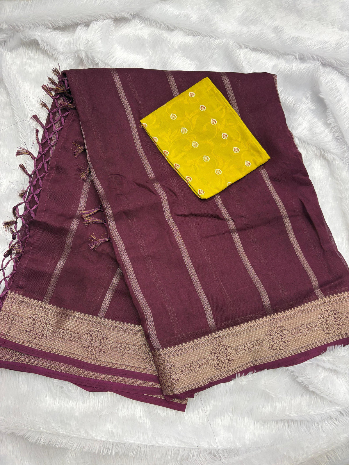 Chinoon Viscose Saree