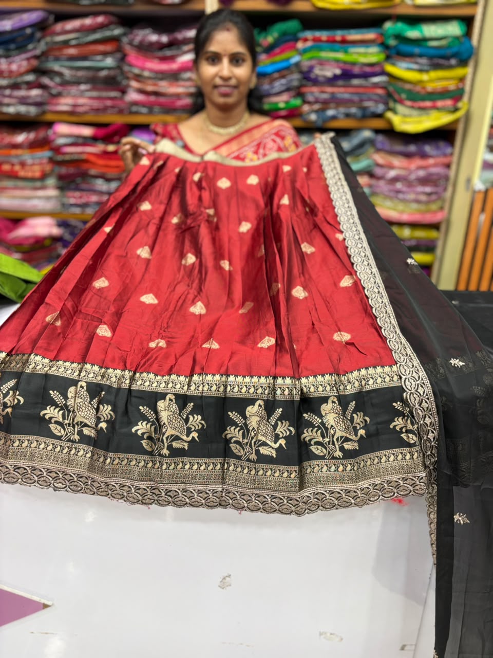 Semi Gadwal Lehanga